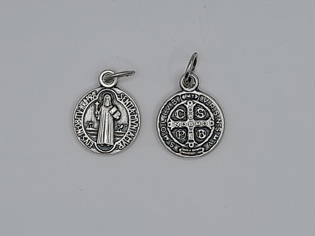 Medaille Benediktus, silberfarben