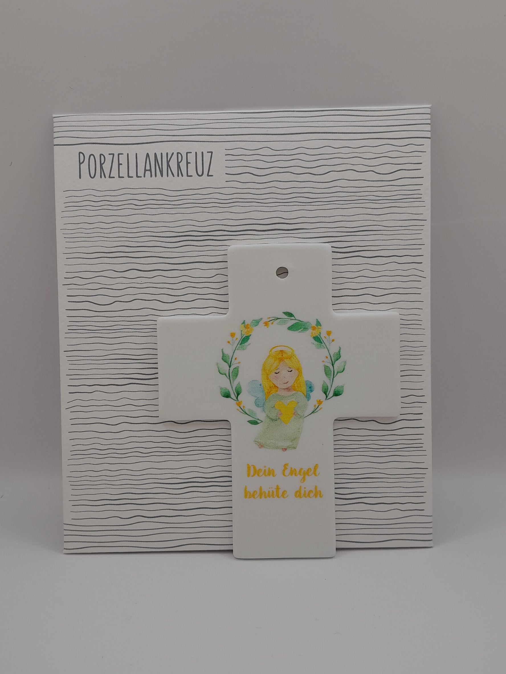 Kinderkreuz Porzellan "Dein Engel behüte dich"