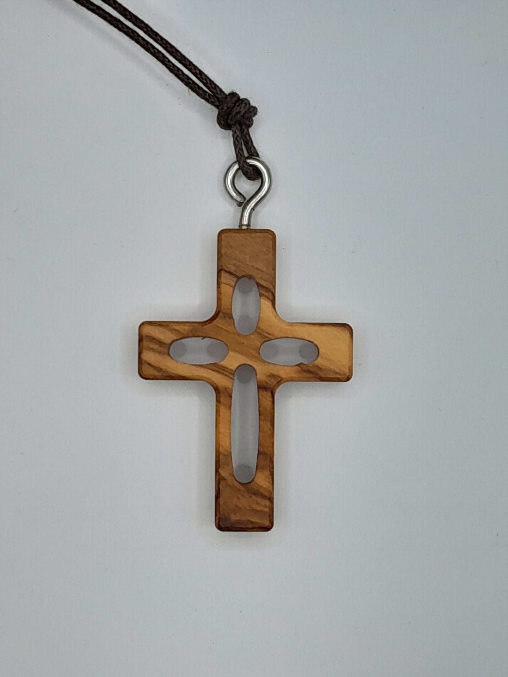Kreuz durchbrochen, Olivenholz am Band