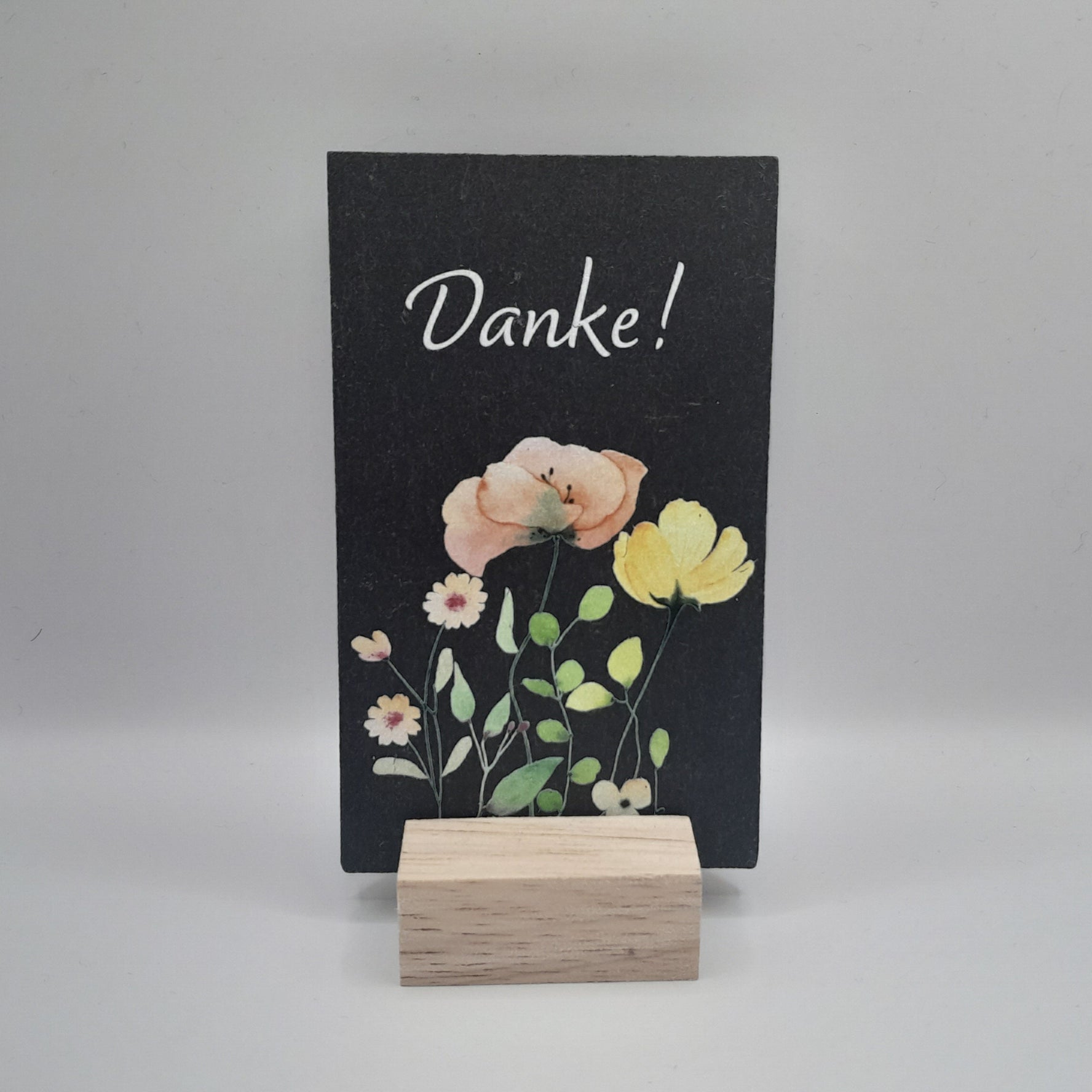 Schiefertafel "Danke", mit Holzsockel