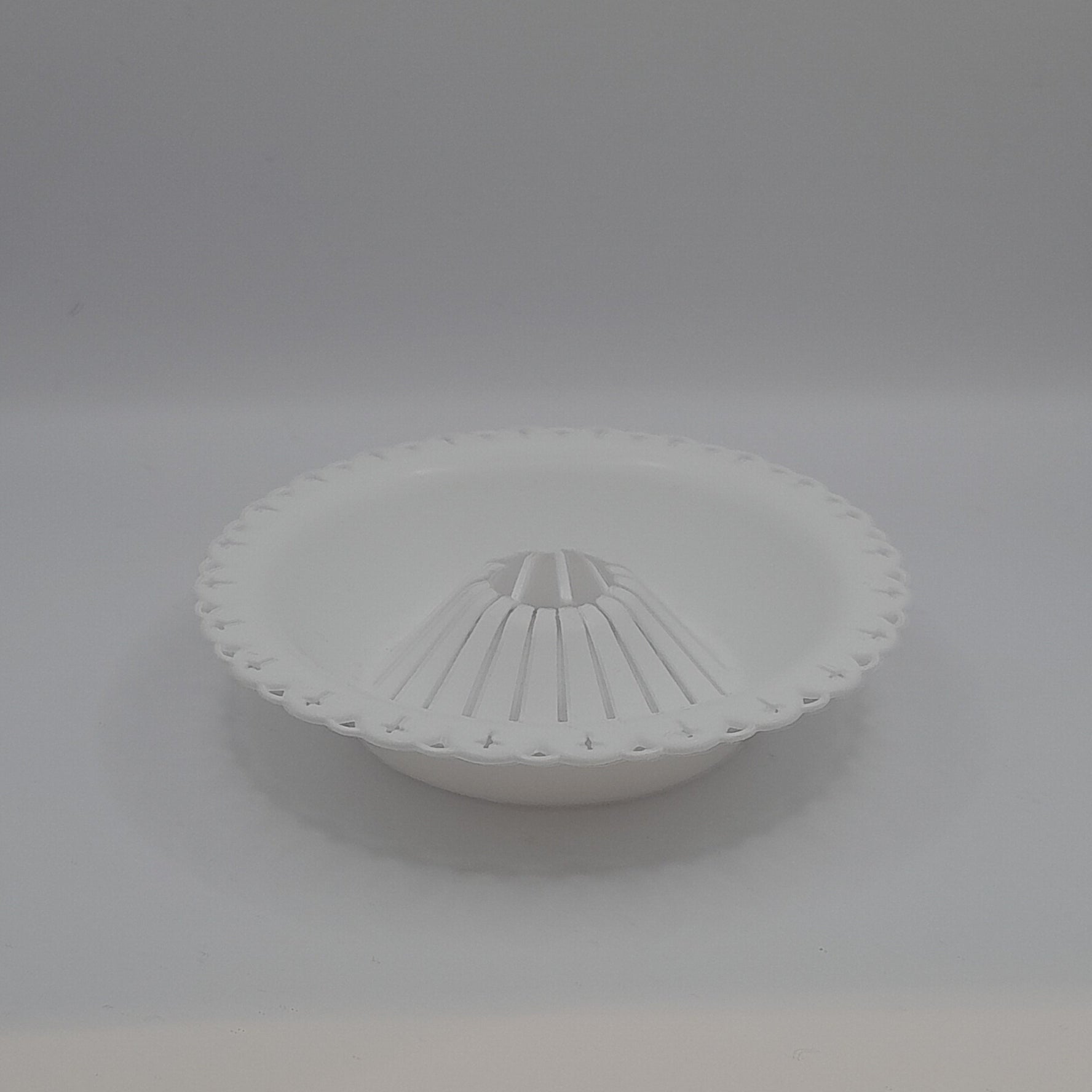 Kerzenmanschette / Tropfschutz aus Kunststoff weiß