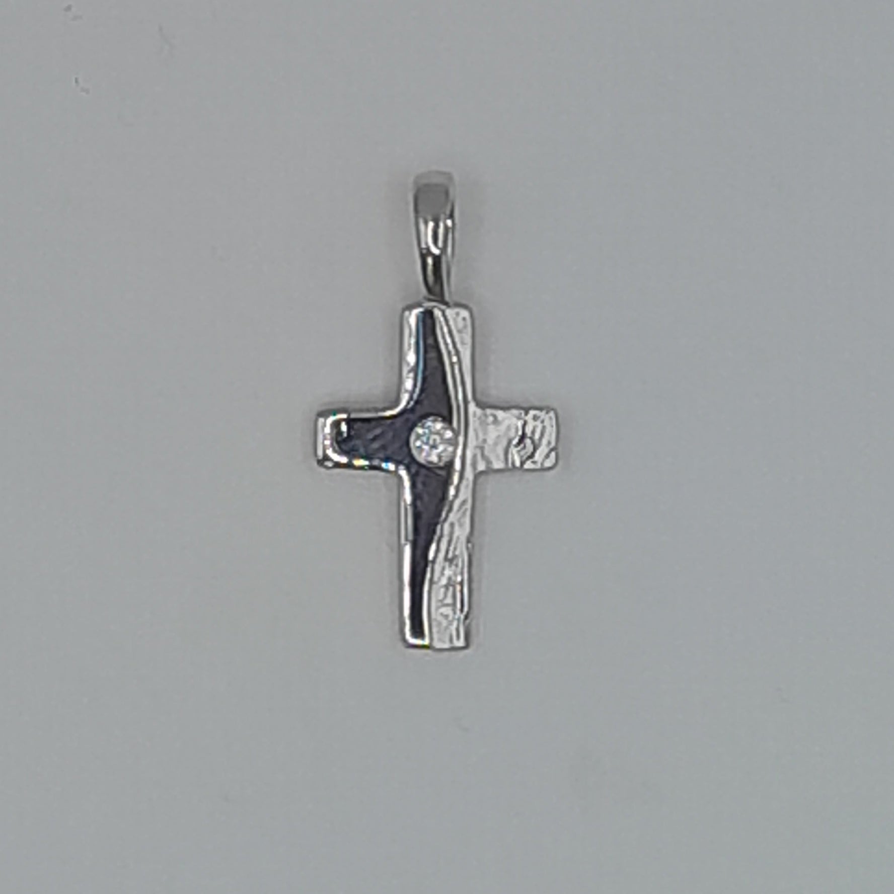 Kettenanhänger Kreuz Weißgold 585