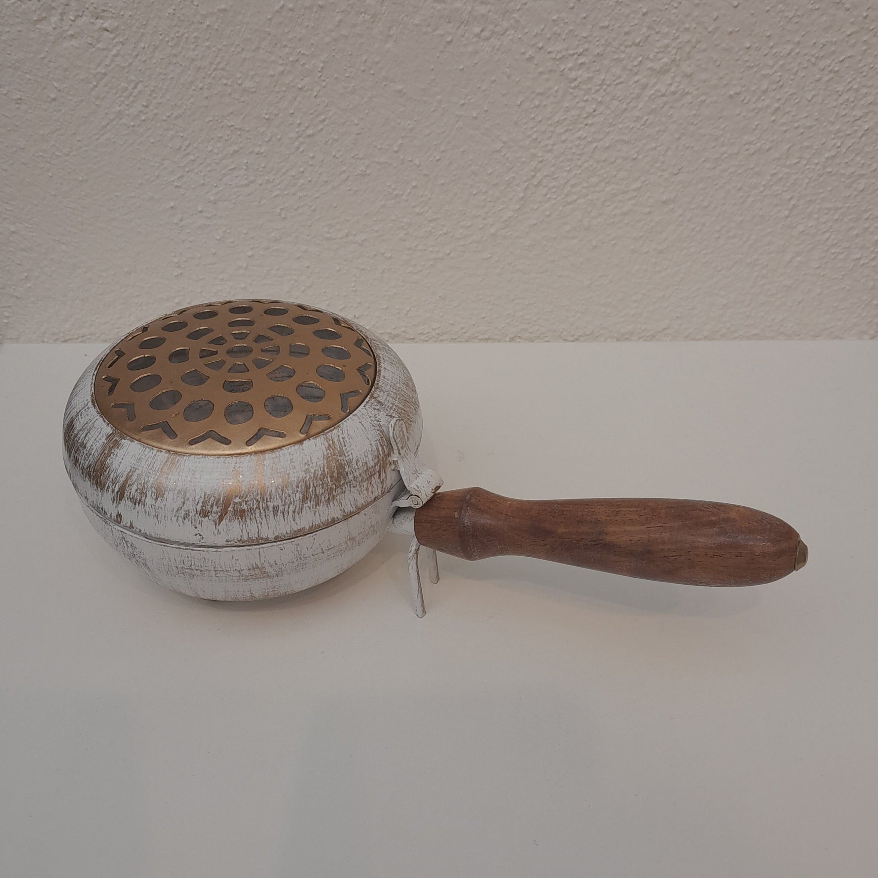 Räucherpfanne weiß mit goldenen Sprenkeln