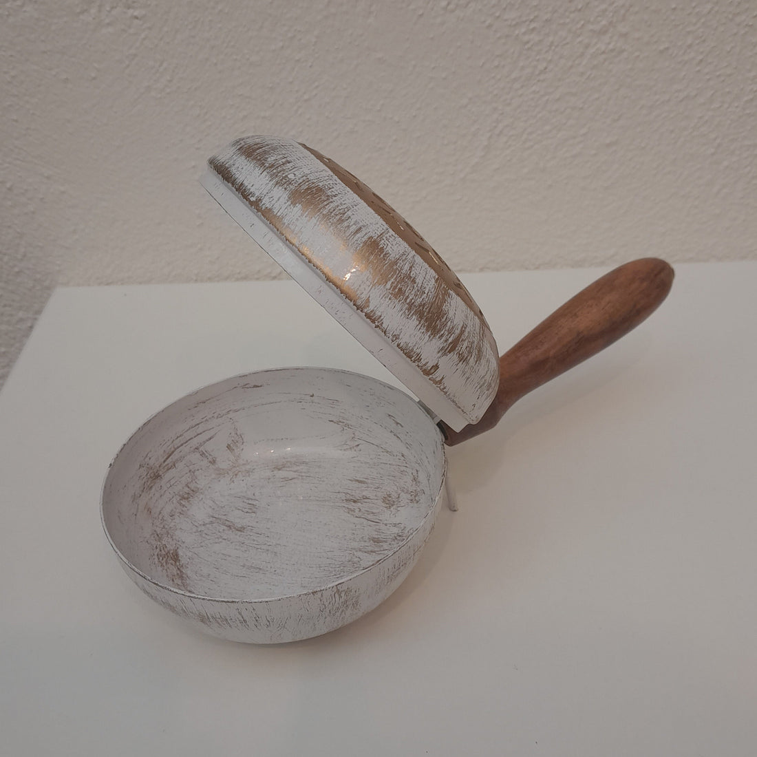 Räucherpfanne weiß mit goldenen Sprenkeln
