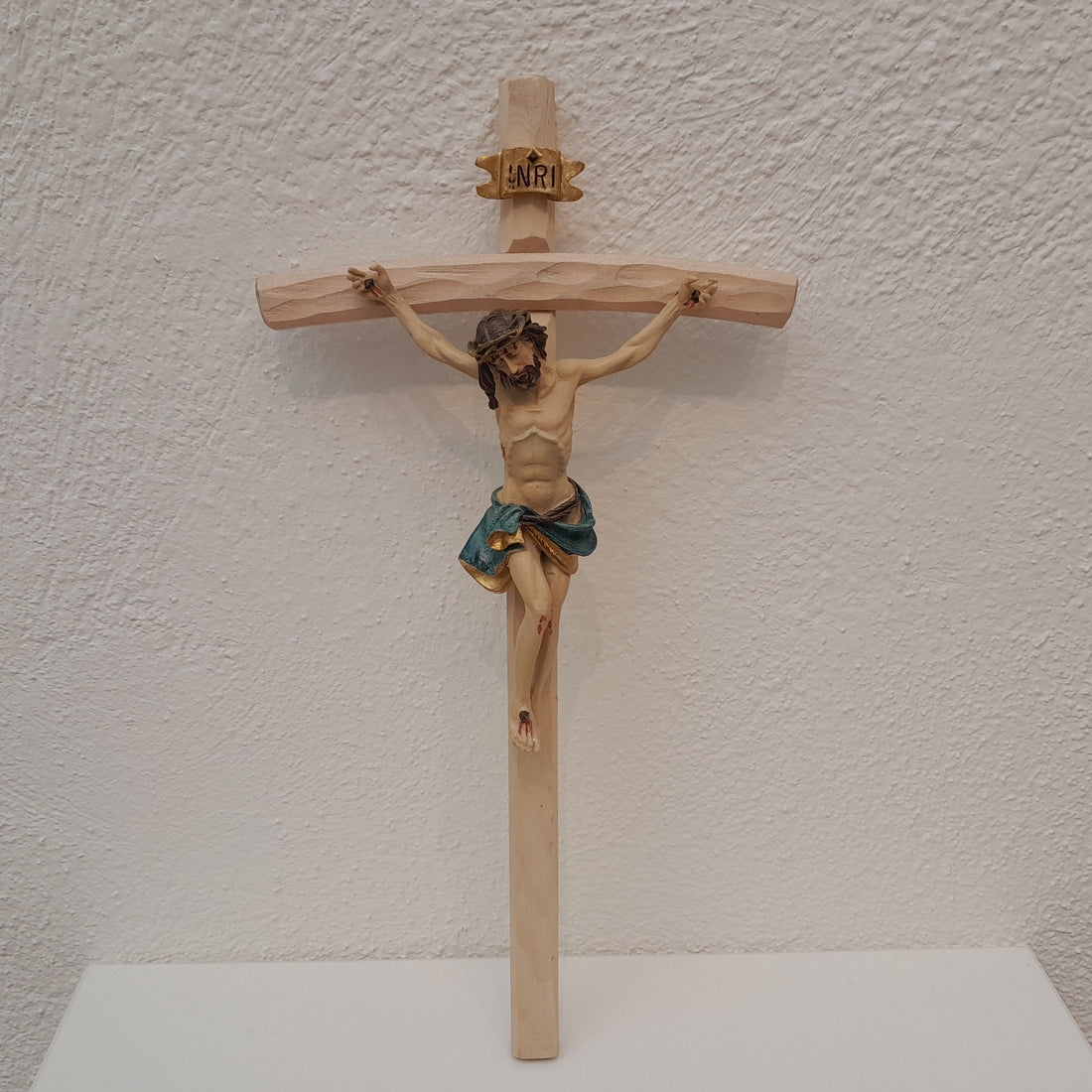 Wandkreuz Holz, mit Corpus