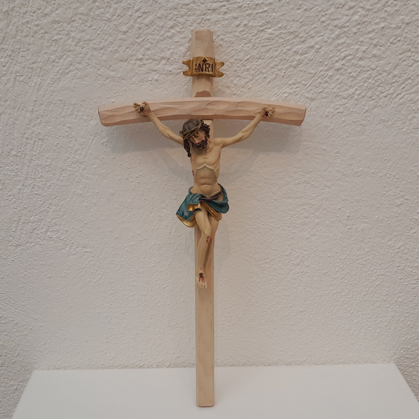 Wandkreuz Holz, mit Corpus