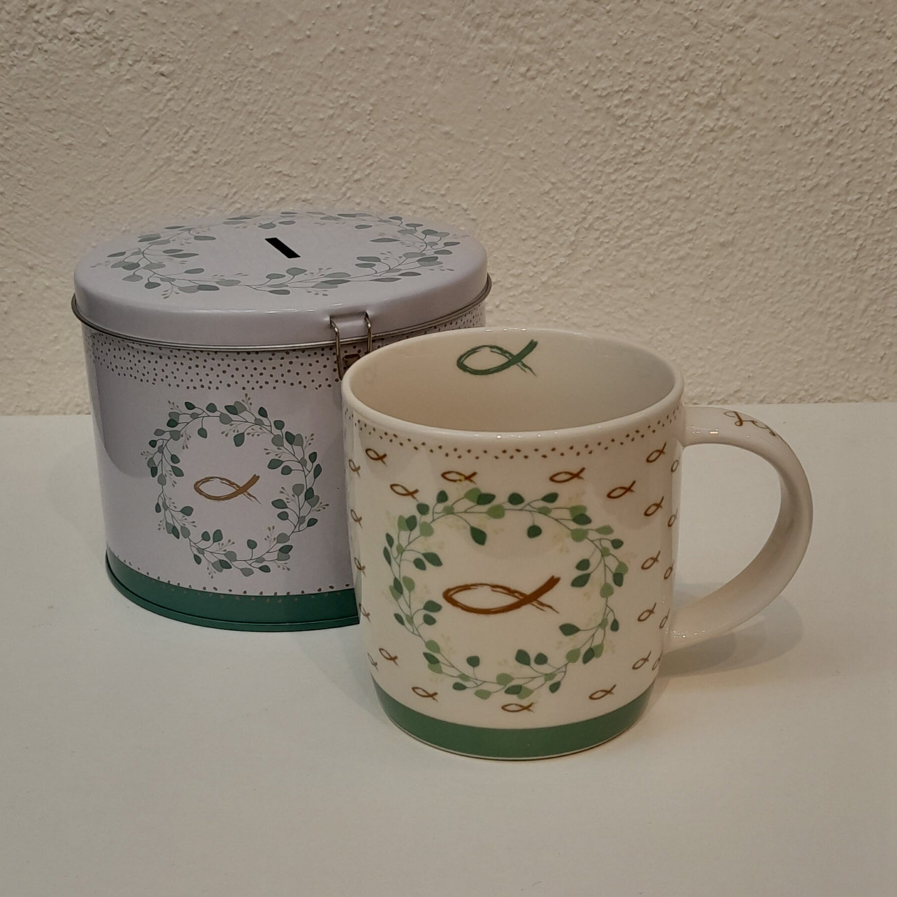 Set: Porzellantasse & Spardose "Fisch"