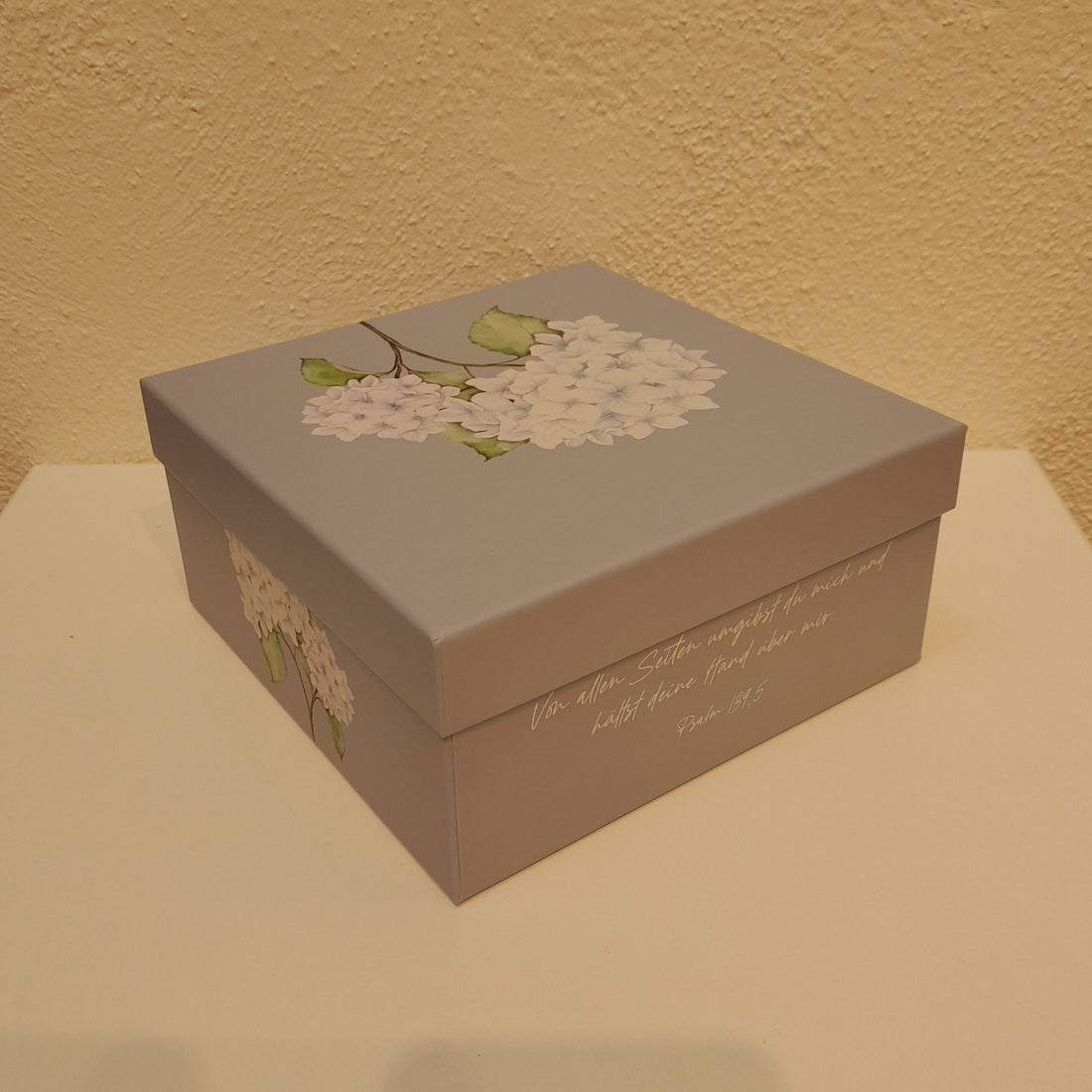 Tasse / Untertasse "Von allen Seiten"