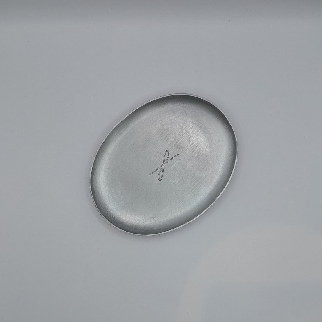 Kerzenteller oval silberfarben/ Z-18