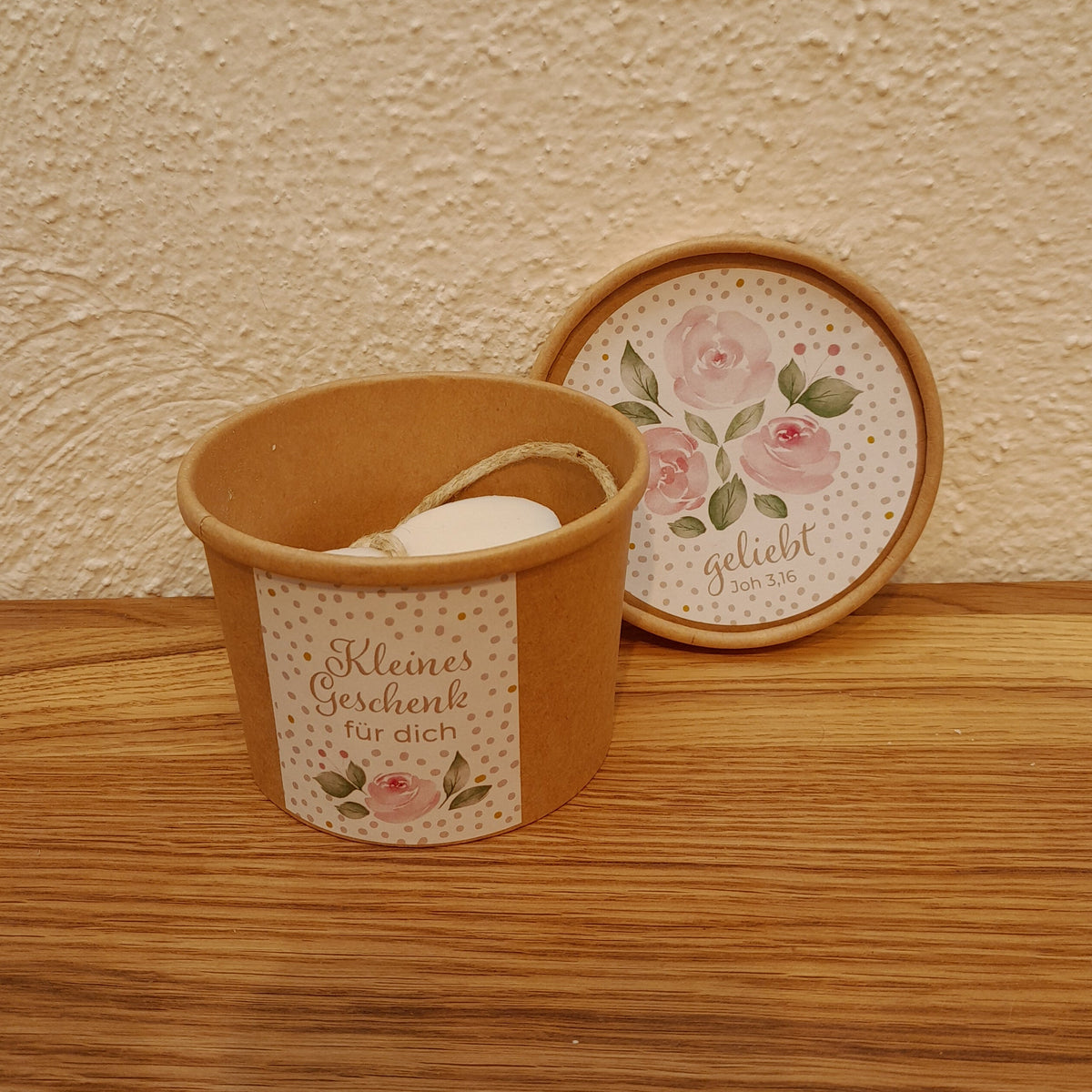 Seife Herz im Becher "geliebt" Rosen